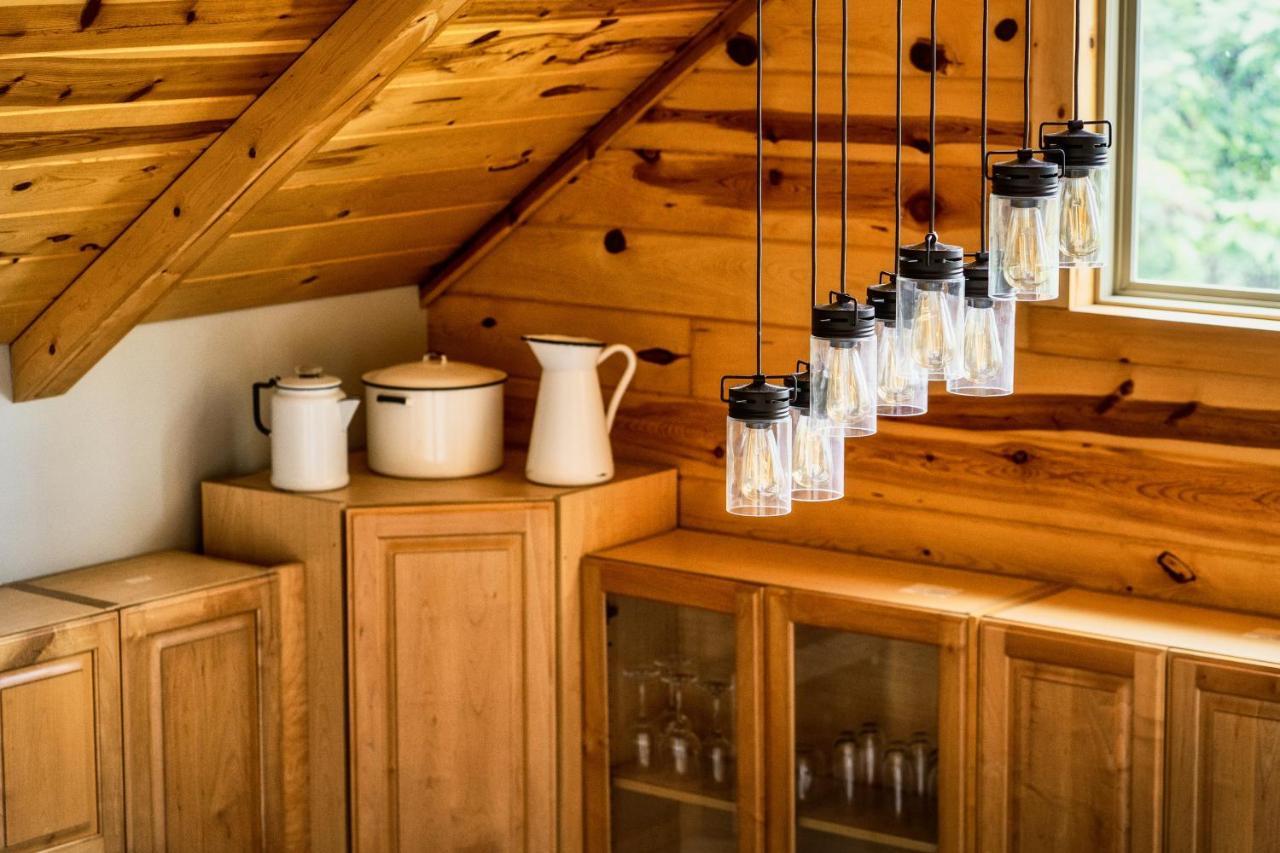 Mountainside - New Luxury Cabin-Fire Table-Hot Tub-3 Pools-Ps5-Bears Gatlinburg Exteriör bild