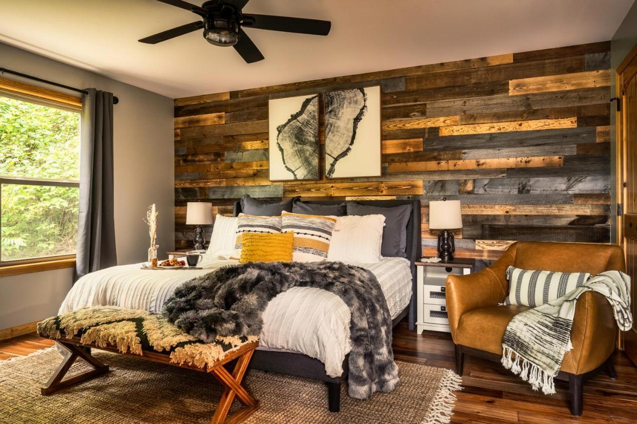 Mountainside - New Luxury Cabin-Fire Table-Hot Tub-3 Pools-Ps5-Bears Gatlinburg Exteriör bild